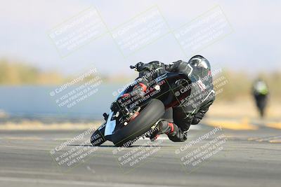 media/Jan-10-2025-CVMA Friday Practice (Fri) [[489e0da257]]/Group 4 and Trackday/Session 4 (Turn 16)/